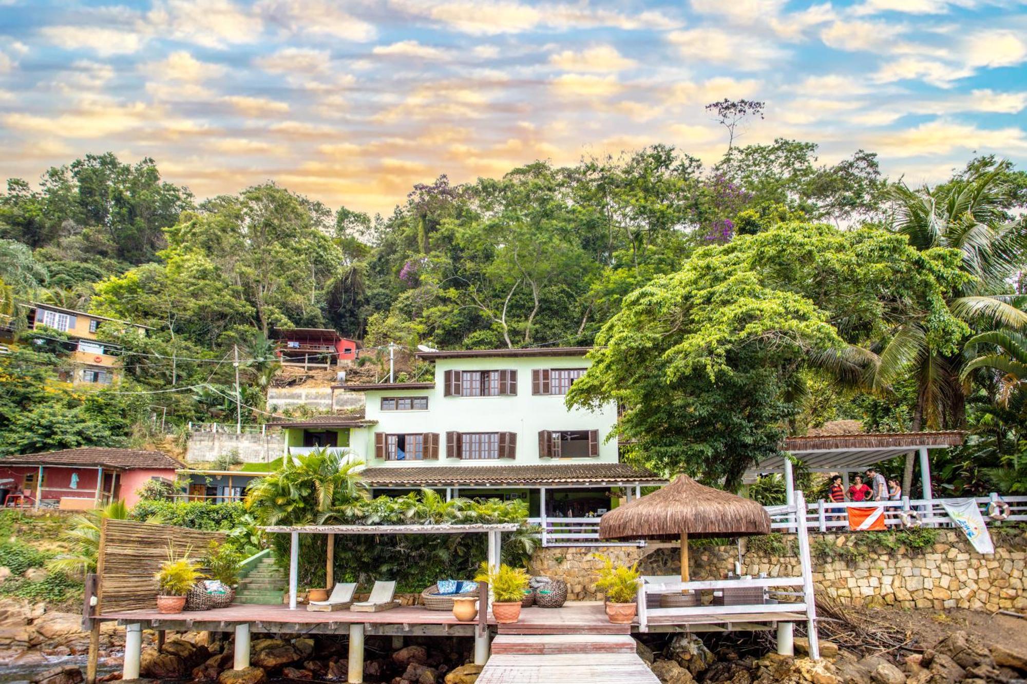 Pousada Cruzoe Praia de Araçatiba Exteriör bild