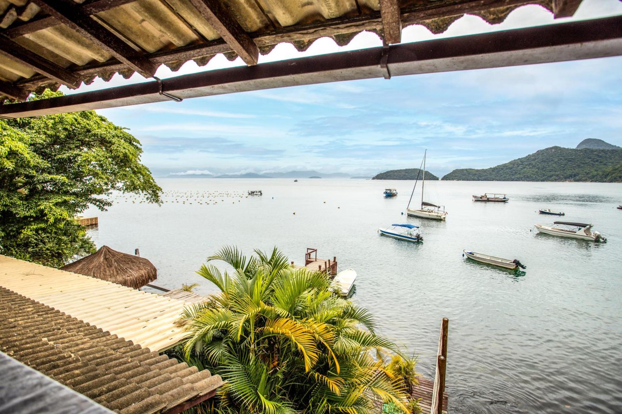 Pousada Cruzoe Praia de Araçatiba Exteriör bild
